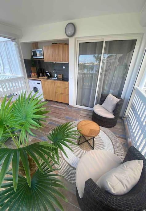 One Life Vue Lagon Sandy Ground Exterior photo