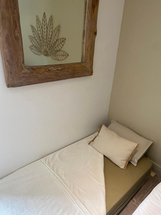 One Life Vue Lagon Sandy Ground Exterior photo